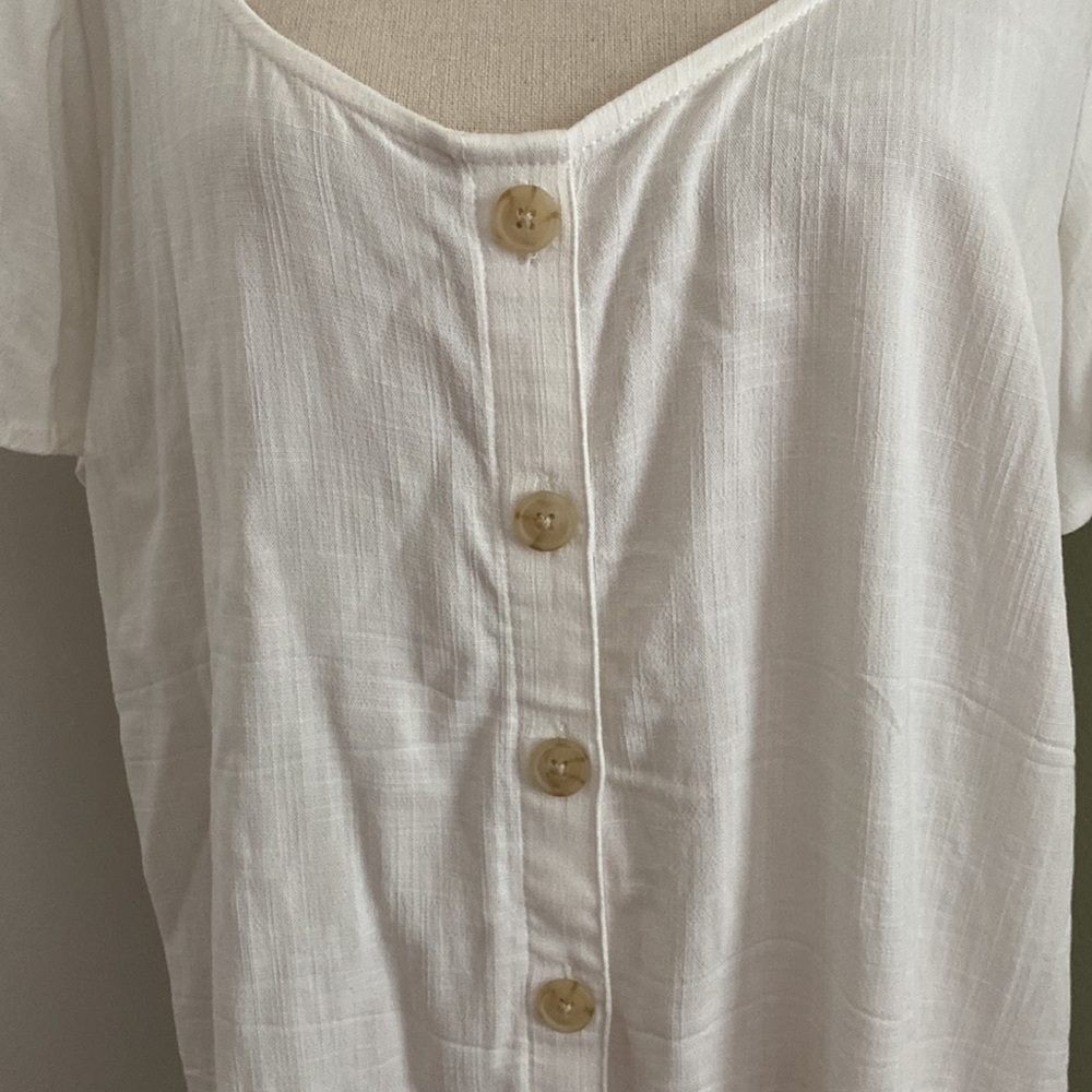 Torrid Rayon Slub Button-Front Flutter Sleeve Top - image 8